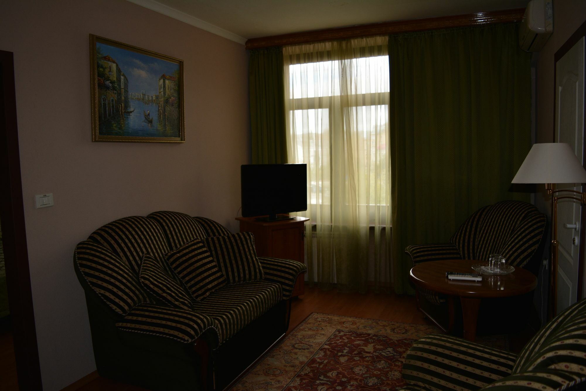Domus Hotel-1 Kiev Eksteriør bilde