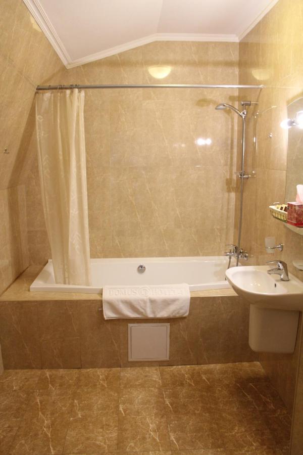 Domus Hotel-1 Kiev Eksteriør bilde